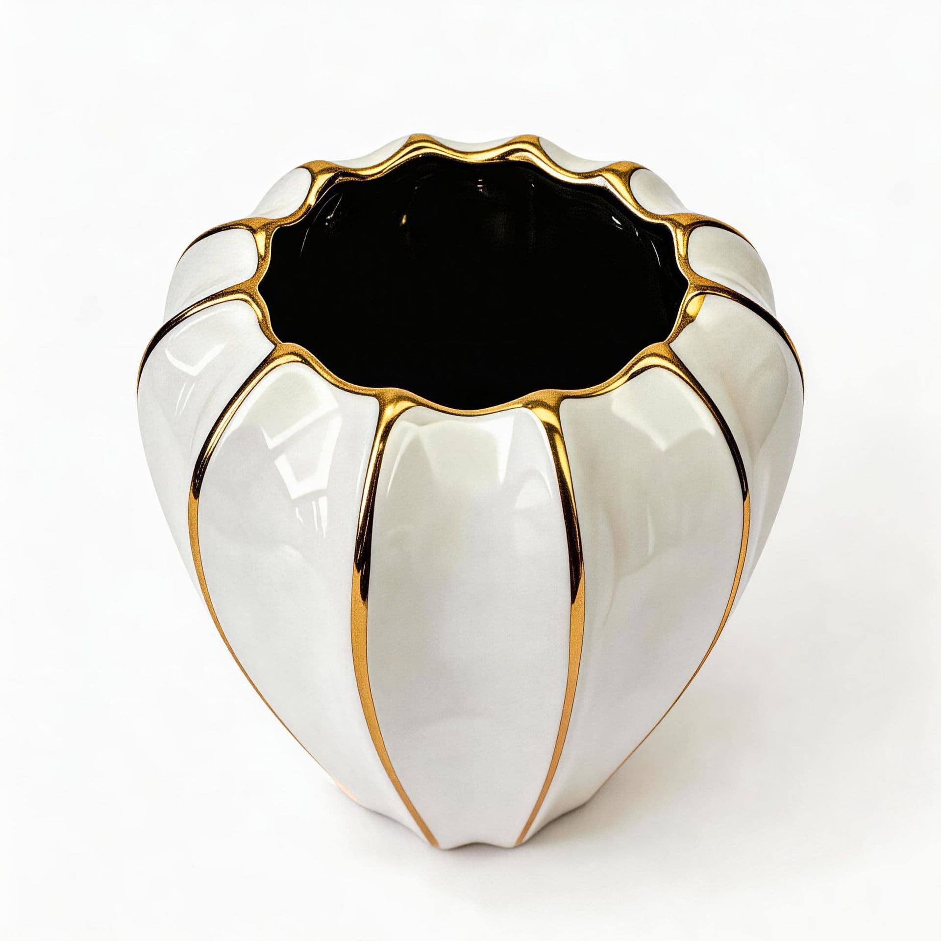 Gold Ribbed Ceramic Vase detail 3