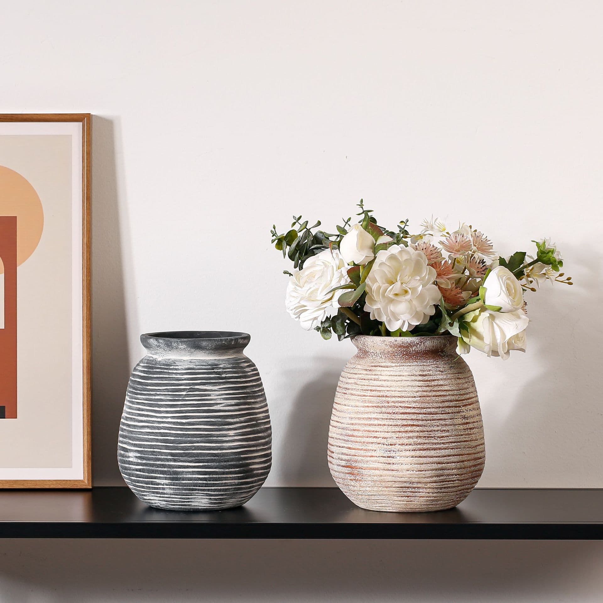 Horizontal Ribbed Ceramic Vase Set detail 6