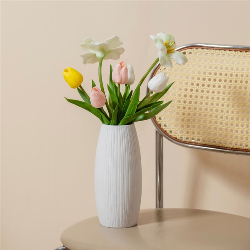 Modern White Ceramic Vase Set detail 3
