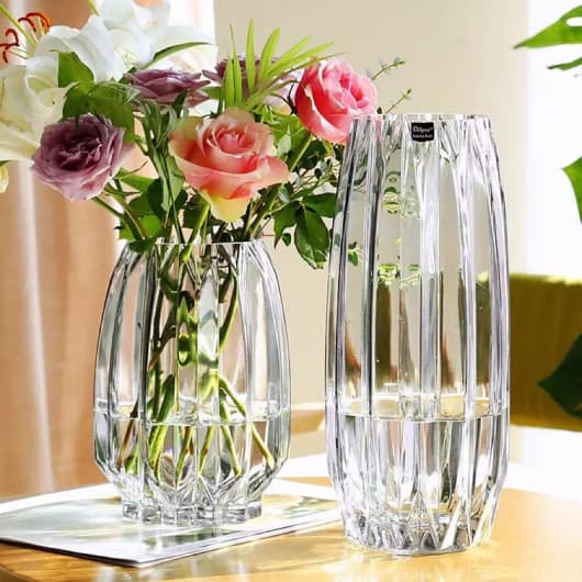 Nordic Clear Glass Vase detail 5