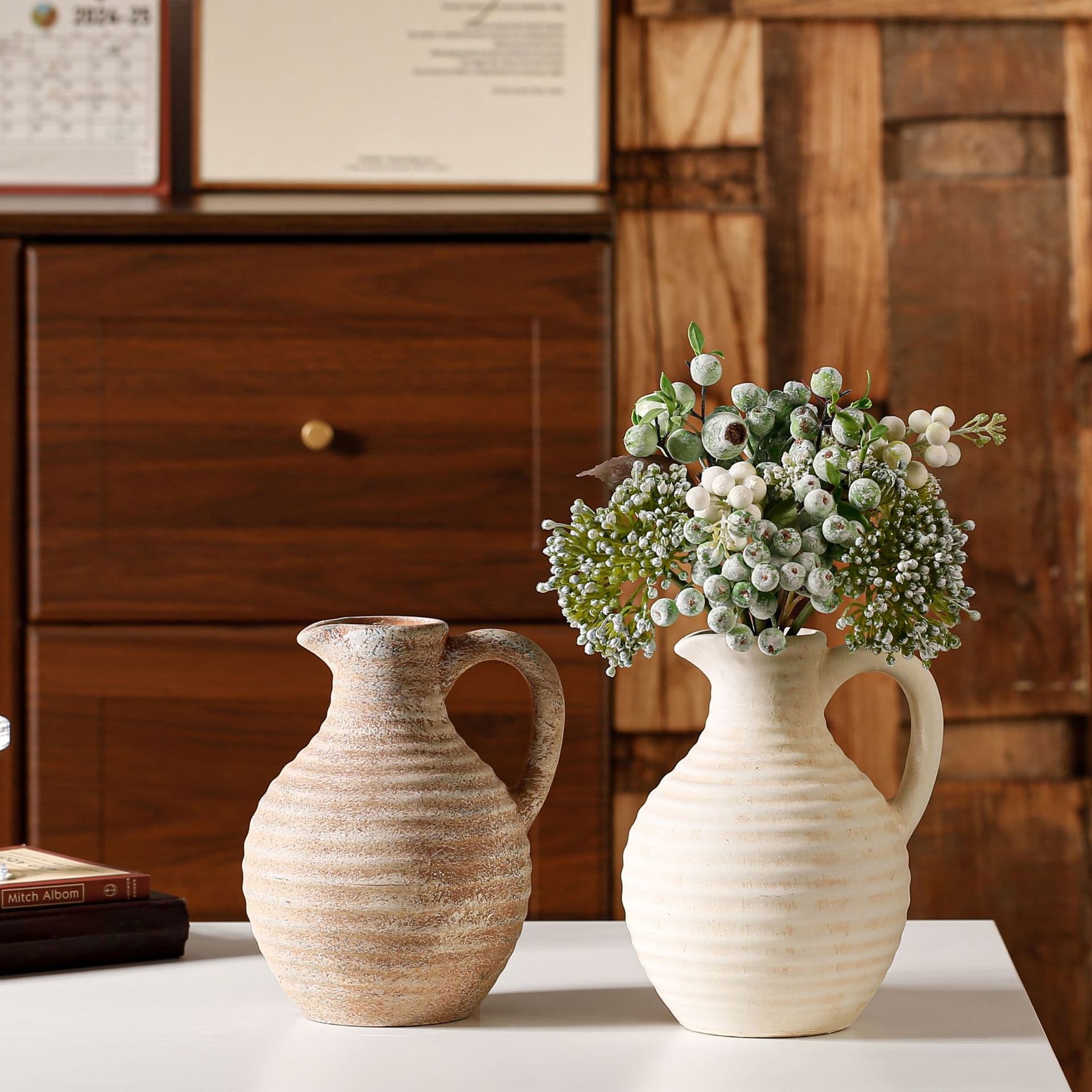 Ribbed Pitcher Ceramic Vase Set detail 1