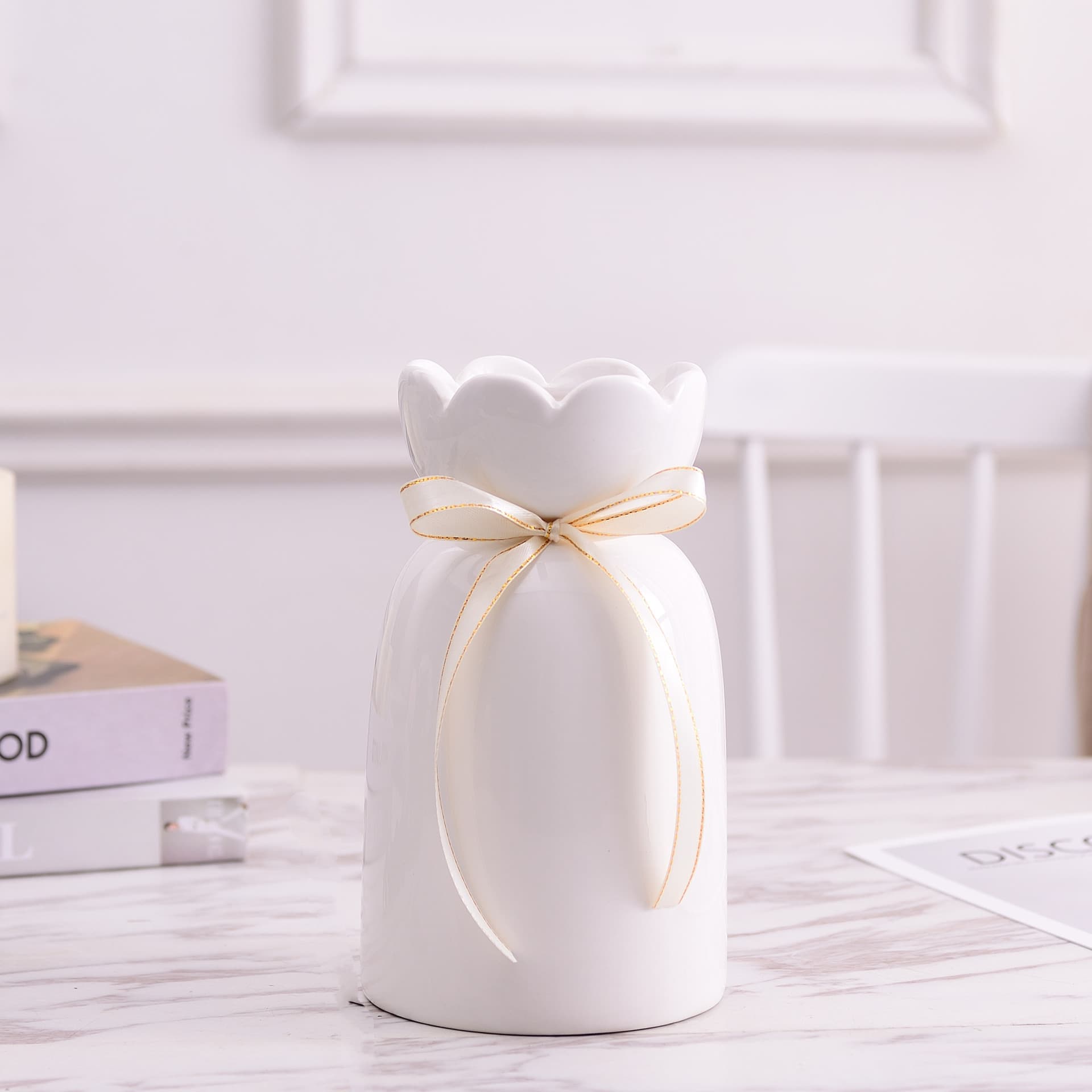 Ribbon Bow Ceramic Flower Vase detail 23