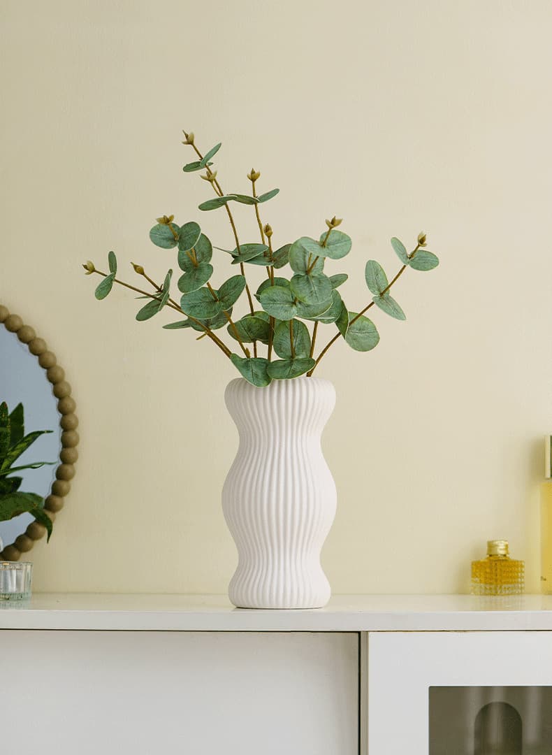 Small Waist Ceramic Vase Set detail 5