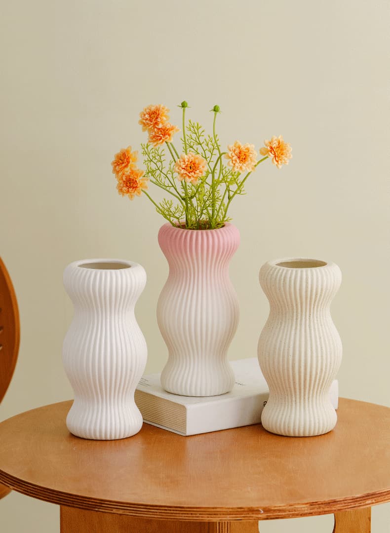 Small Waist Ceramic Vase Set detail 7