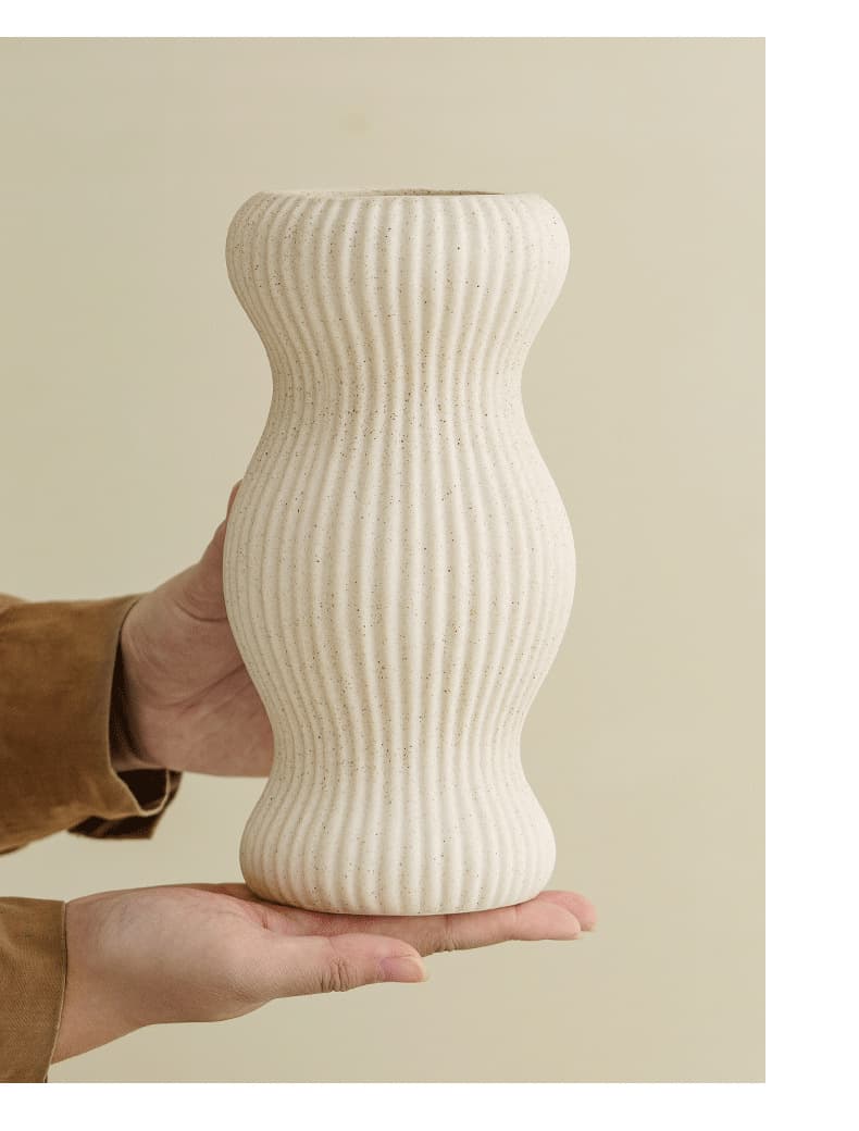 Small Waist Ceramic Vase Set detail 9